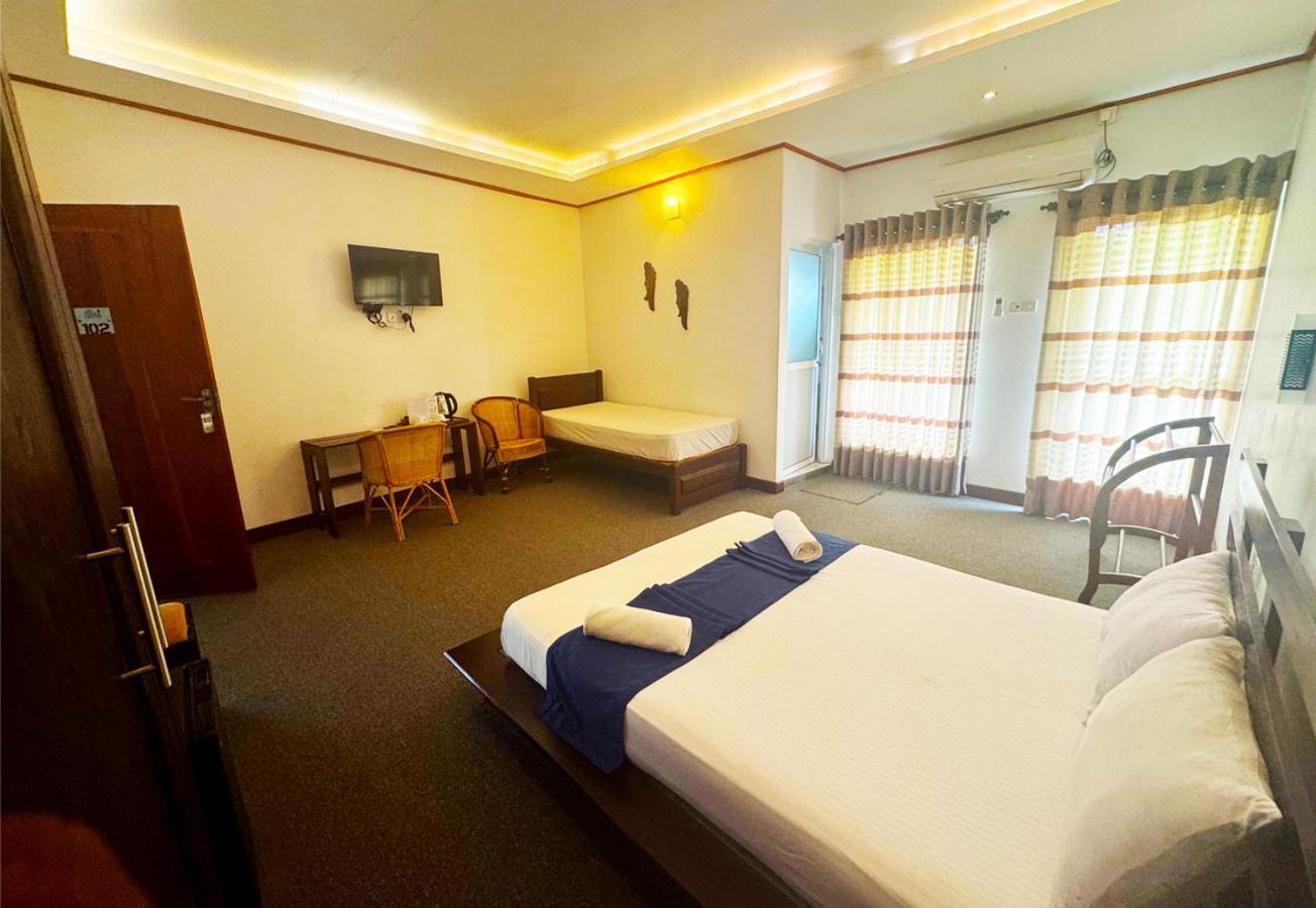 נגומבו Nico Lagoon Hotel מראה חיצוני תמונה