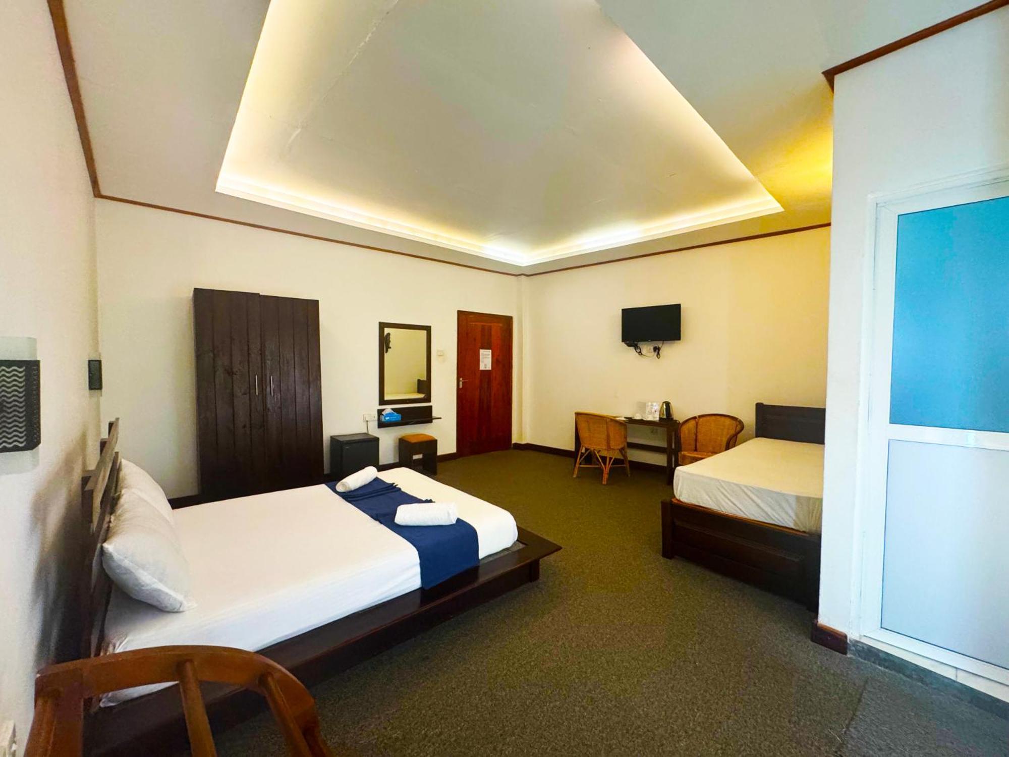 נגומבו Nico Lagoon Hotel מראה חיצוני תמונה