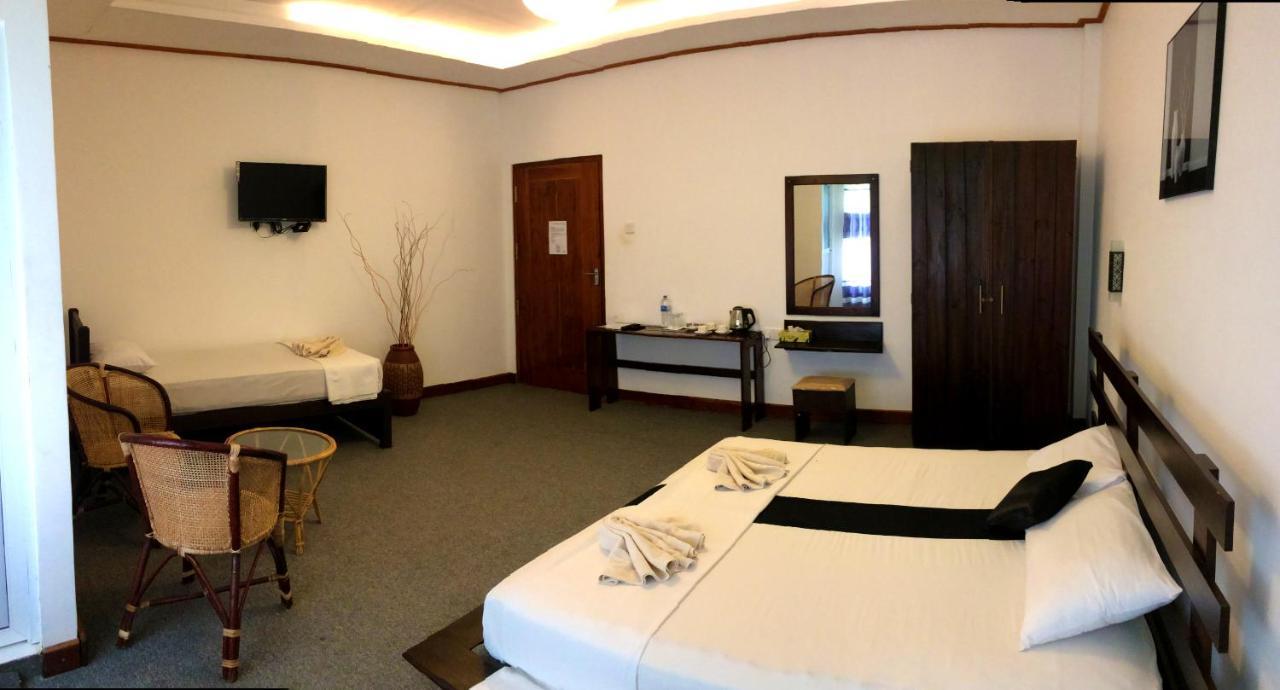 נגומבו Nico Lagoon Hotel מראה חיצוני תמונה